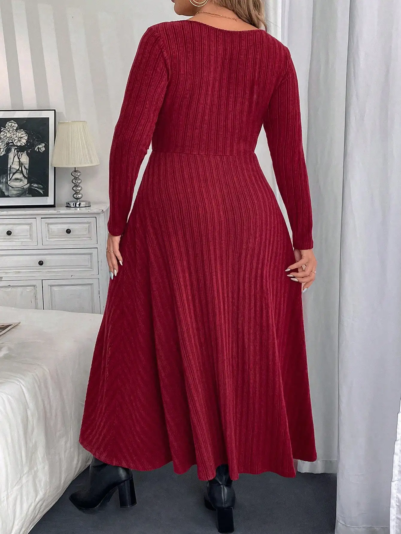 Plus Size Solid Color Long Sleeve Dress, Spring & Autumn For New Year Clothes Maxi Women Outfit view 2