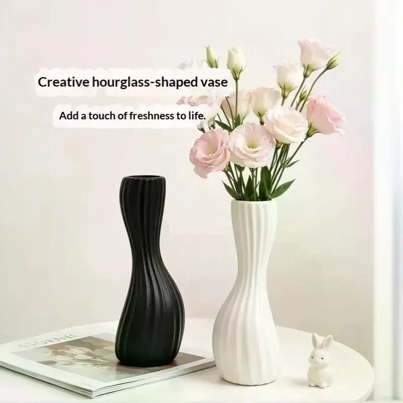 Nordic Minimalist Ribbed Vase Faux Ceramic Craft for Fresh Dried Hydroponic Flowers Shelf Display Decor