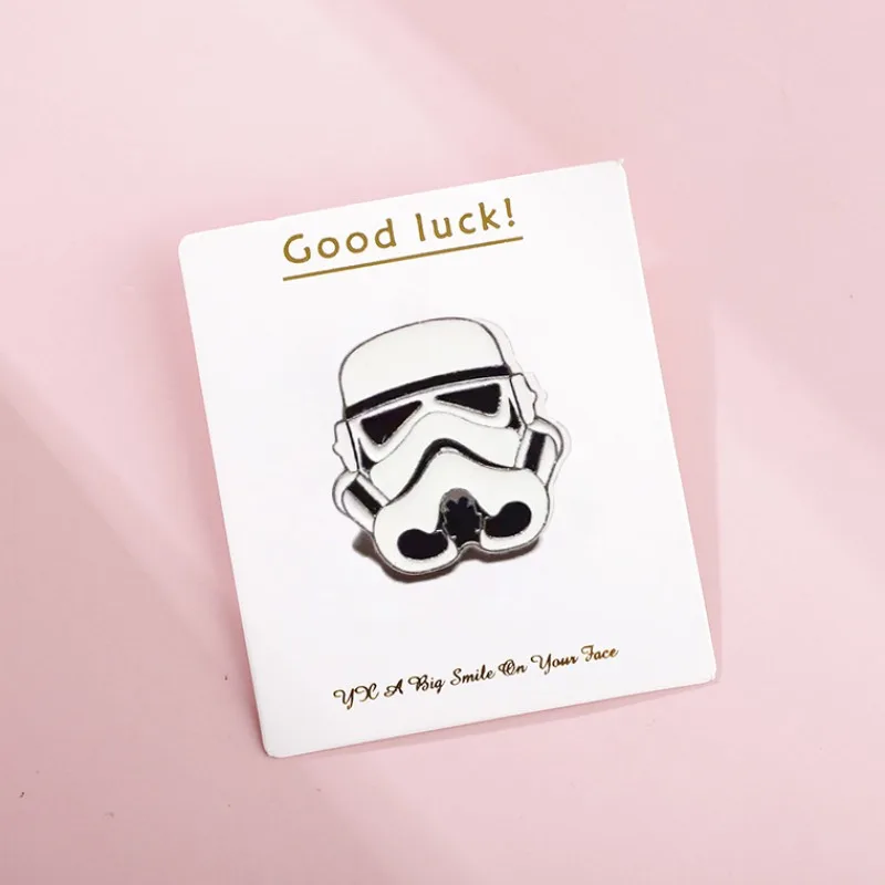 Broches de 3 cm de la película de dibujos animados Star Wars: El Mandaloriano, pin de soldado imperial genial, accesorios de decoración DIY para ropa y bolsos, regalo