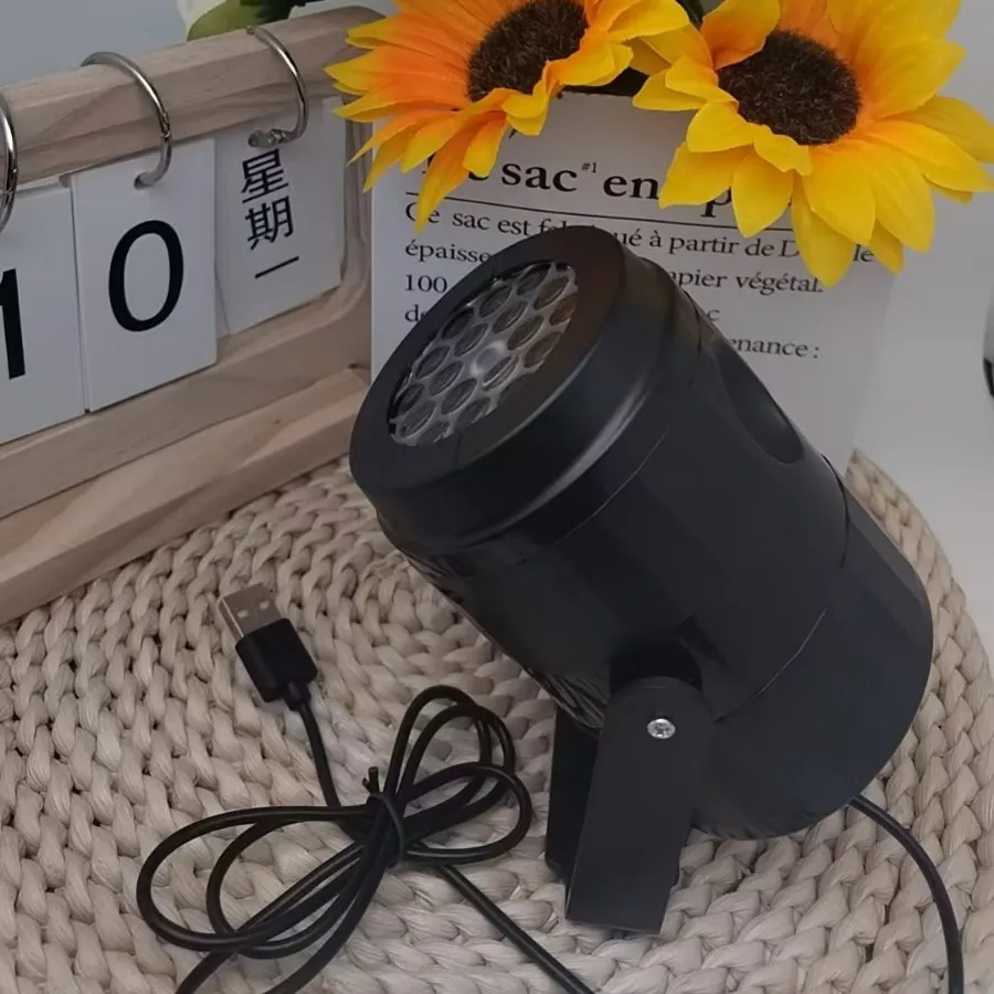 LED عيد الميلاد ندفة الثلج جهاز عرض ليزر أضواء 16 أنماط الدورية USB المكونات في عطلة ديكور لحفلة عيد الميلاد السنة الجديدة