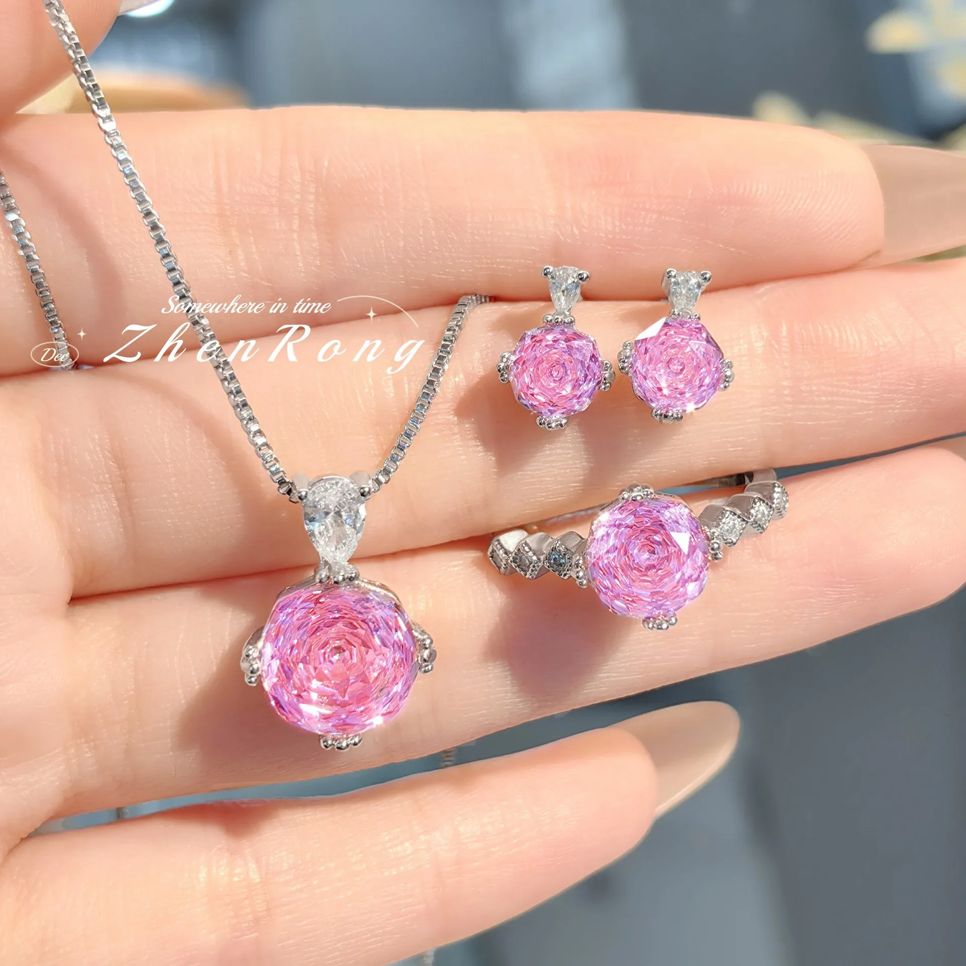 Exquisite and Sparkling Rose Women's Necklace Dazzling Color Ring Purple Earstuds Pink Color Treasure Set