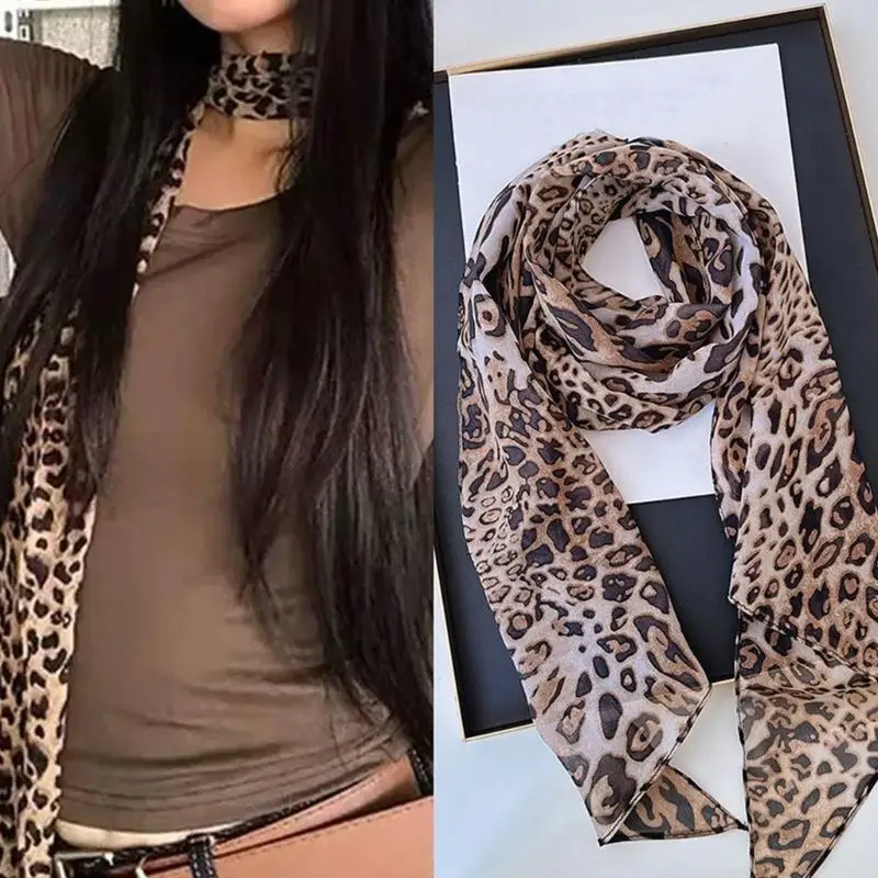 

652F Stylish Silk Scarf with Leopard/Snakeskin Pattern Neck Scarf Breathable Neck Scarves Shawl for Office Women Daily Use