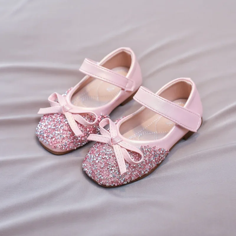 Luksusowe buty dziewczęce Rhinestone Chic dziecięce skórzane buty wiosna jesień Bowknot moda dziecięca księżniczka przyczynowe płaskie buty na