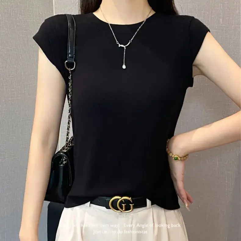 

Ribbed Crew Neck V-Neck Short-Sleeved T-Shirt for Women: Summer-Ready, Figure-Hugging Base Layer – Versatile and Slimming Top