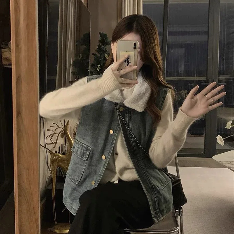 

Versatile retro denim composite lambskin vest for women in autumn and winter 2025 new Hong Kong style fashion vest