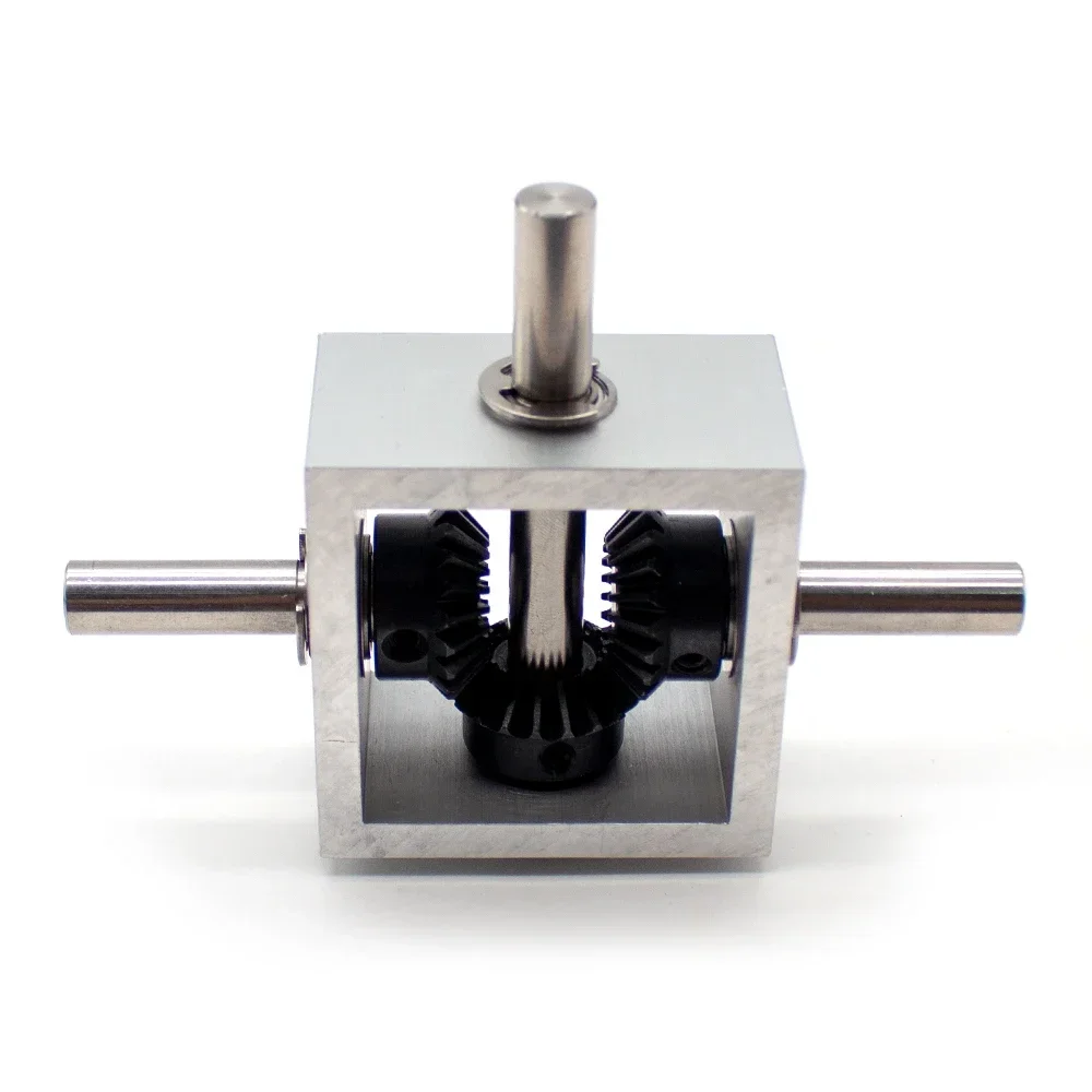 90 Degree Bevel Gear Right Angle Commutator Small Gearbox 1 : 1 Angle Changer Mechanical Drive Module Shaft Diameter 10MM