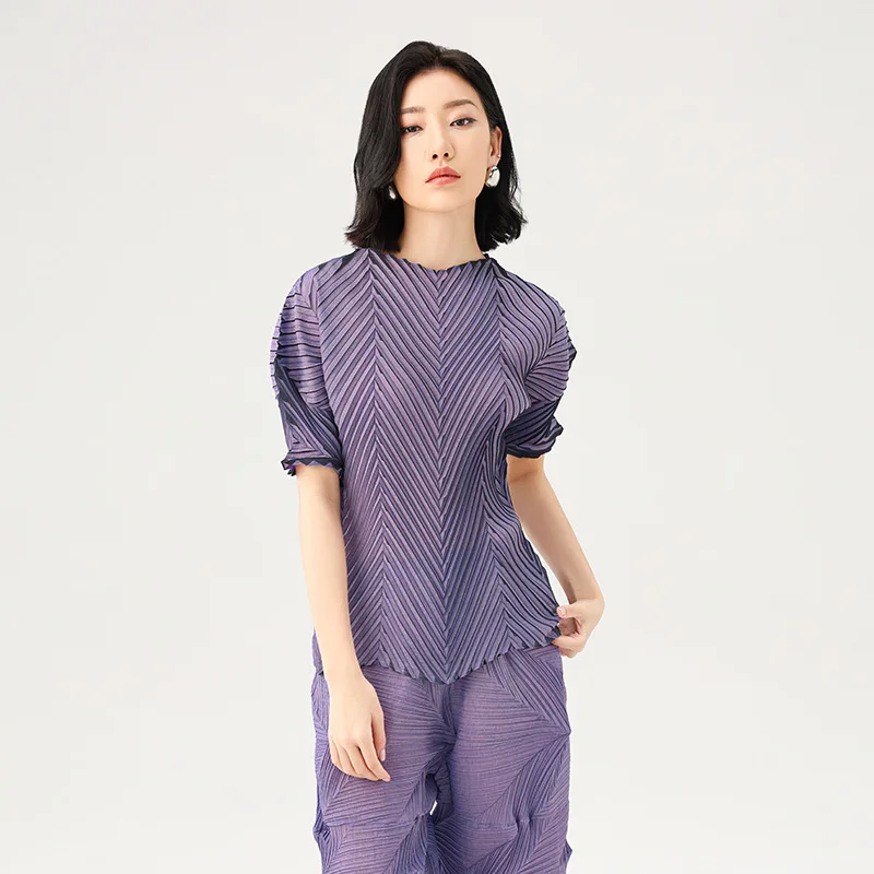YFPF Miyake Pleated 여성 티셔츠 패션 반팔 보라색 솔리드 컬러 다목적 탑 블라우스 캐주얼 2025 New Clothing