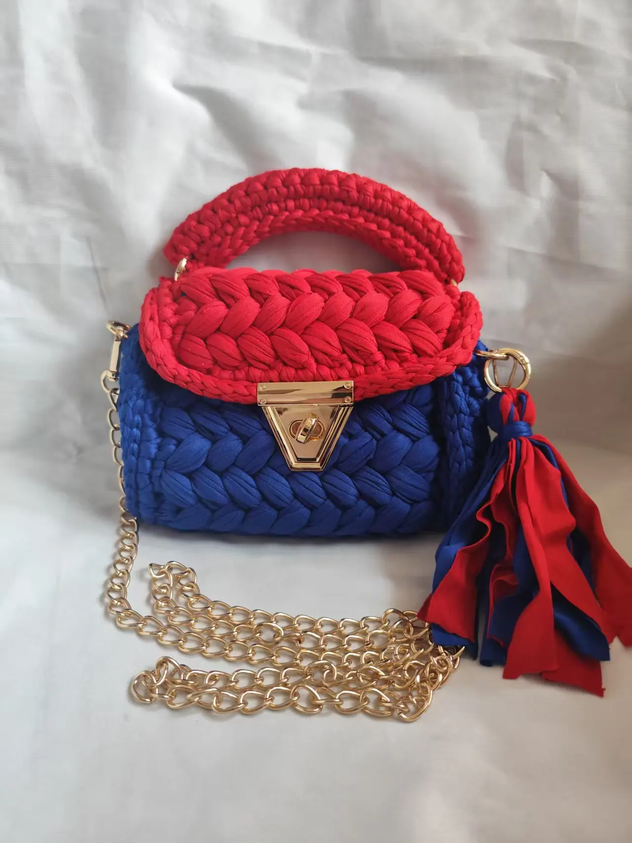 Yiwu Yingzi Handwoven Color-Block Algae-Pattern Bag, Niche-Designed Minimalist Fashion Versatile Chain Crossbody Bag