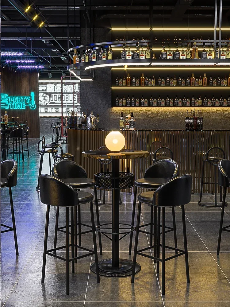 

A Customized retro bar, loose table,clear bar, high legged table and chair combination, customized industrial style small tavern
