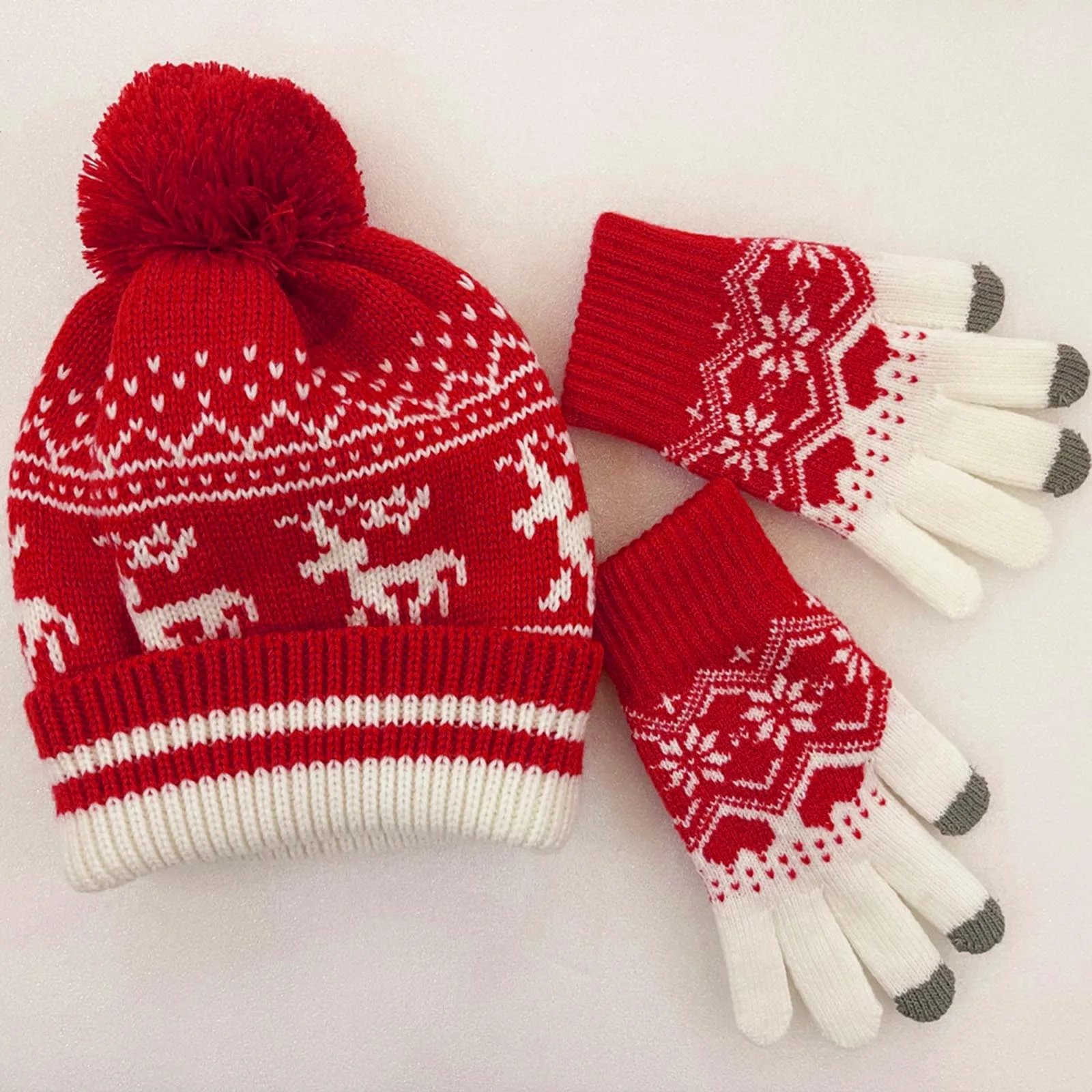 Women Men Christmas Hat Scarf Gloves Sets Jacquard Touch Screen Gloves 3 Piece Christmas Wool Warm Scarf Hat Gloves Set