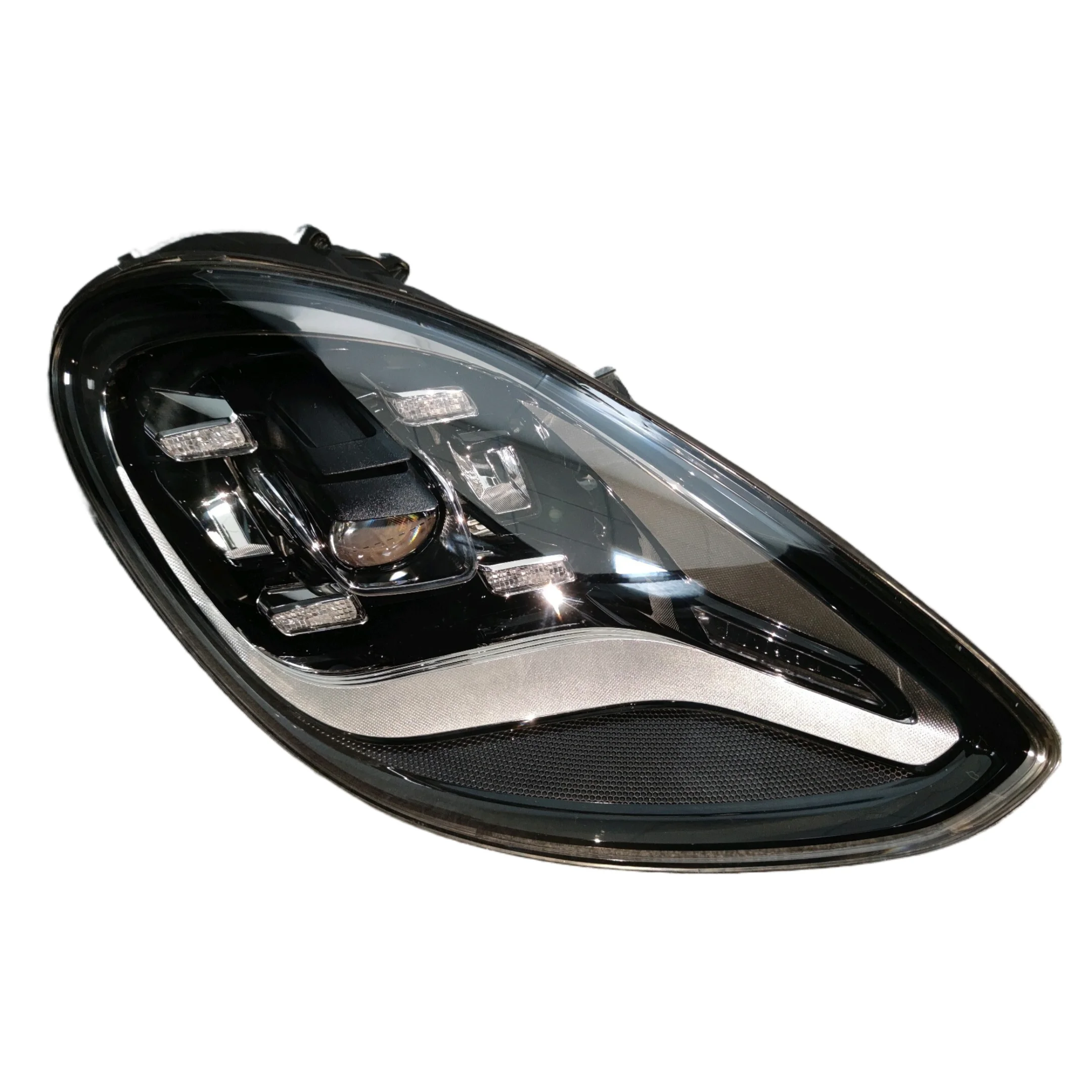 Suitable for Porsche Panamera LED Matrix Headlights 2018 Porsche Panamera Car Lighting System Original Headlights