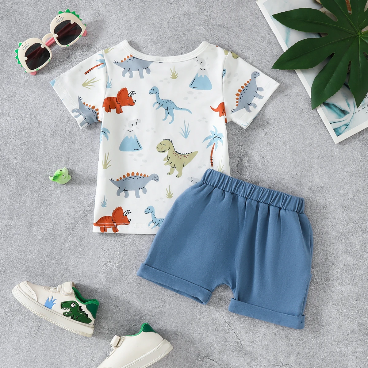 Baby boy set dinosaur print T-shirt top with fake knot decoration pocket shorts cute casual summer two-piece set