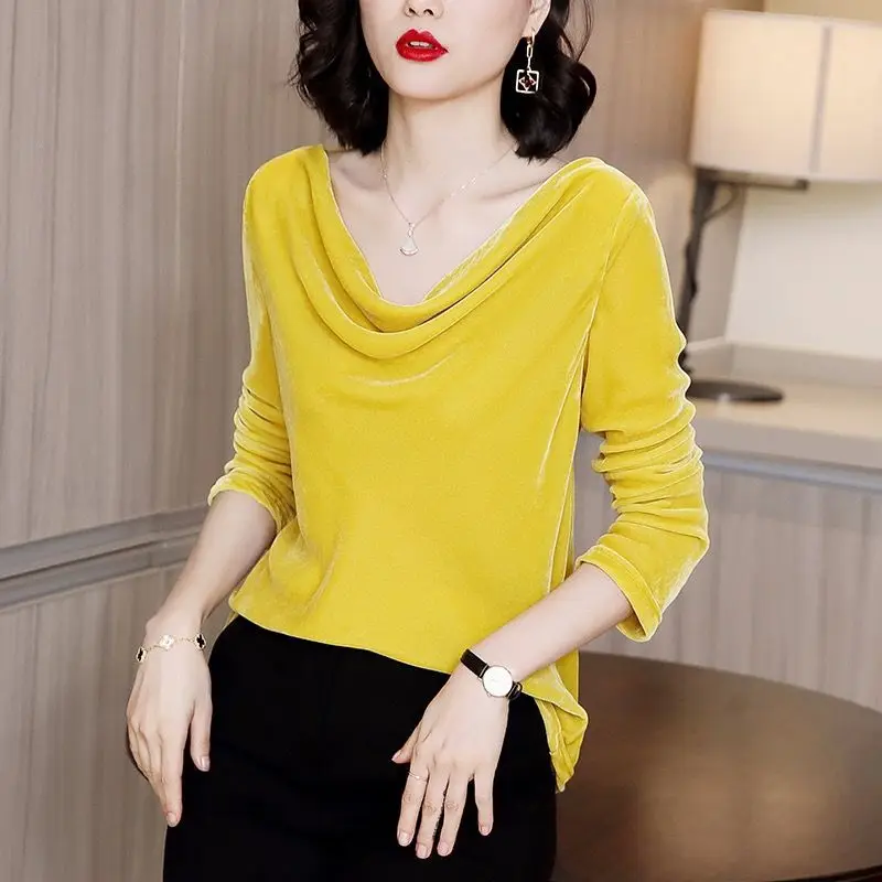 2024 Autunm Elegant velour shirts office lady Korean style women Winter velvet blouse tops Blusas