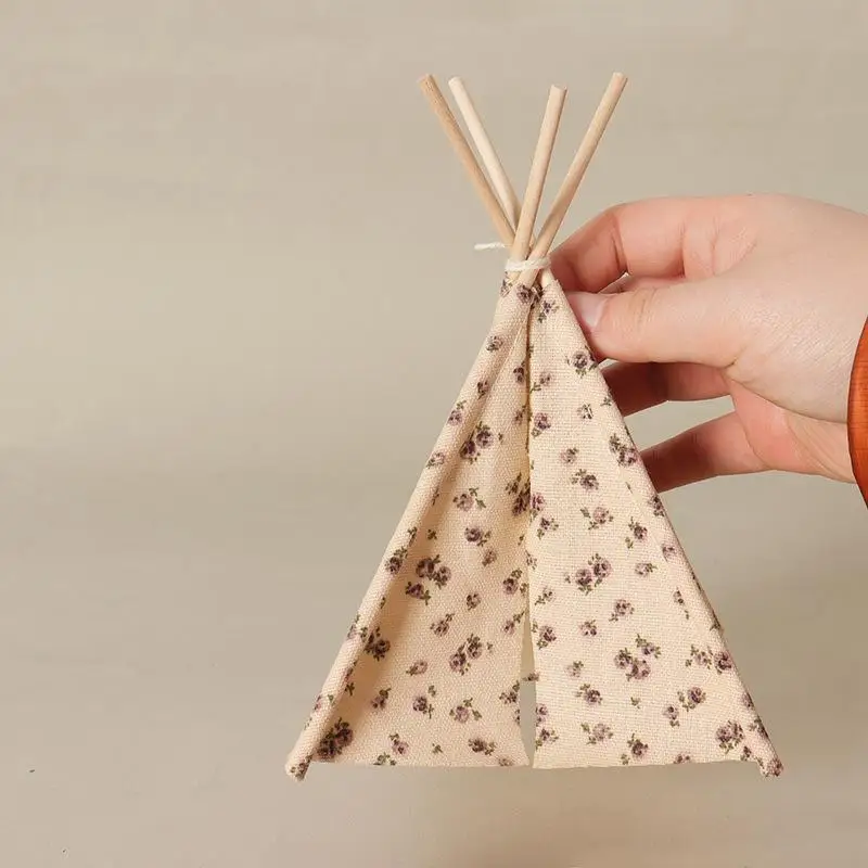1 Set Handmade Simulation Miniature Camping Tent Model With Flower Wave Point Pattern 1/12 Doll House Scene Decoration