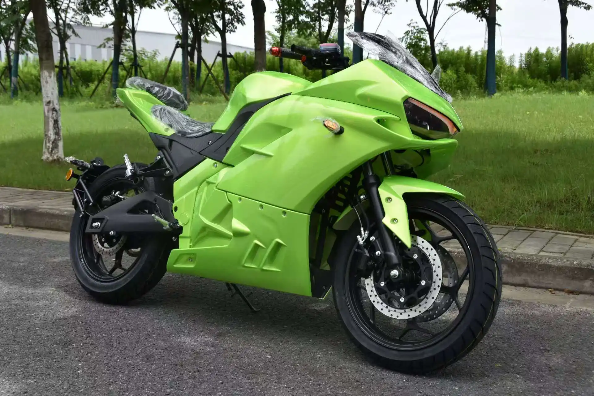 Calico High-performance 3000W Brushless Racing Electric 72V Lithium Battery with A Maximum Speed of 100km/h