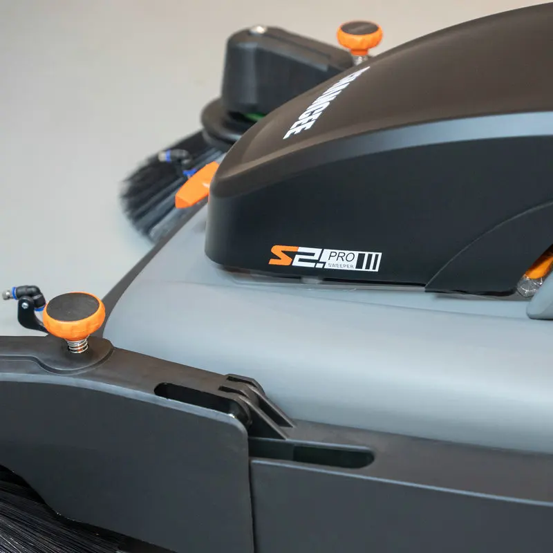 Commercial Portable Automatic Floor Cleaning Machine Road Sweeper