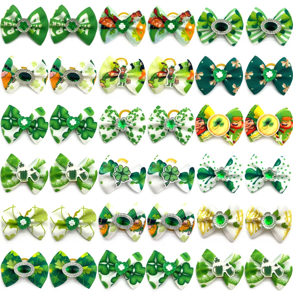 

10/20/30pcs ST Patrick's Day Dog Bows Green Rhinestone Pet Dog Hair Bows Pet Grooming Accessorie Rubber Bands for Small Dog