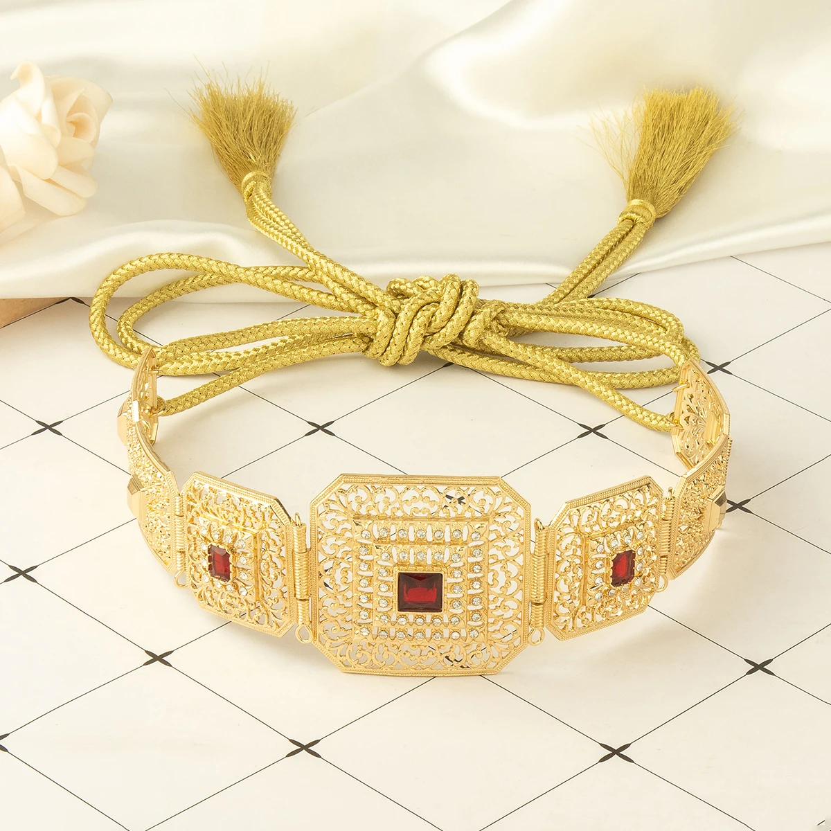 เข็มขัดคาฟตันแบบโมร็อกโกสำหรับผู้หญิง ชุดแต่งงาน สีทอง เครื่องประดับโซ่คล้องเอว ชุดอาหรับ เครื่องประดับเจ้าสาว ของขวัญแต่งงาน ปรับความยาวได้