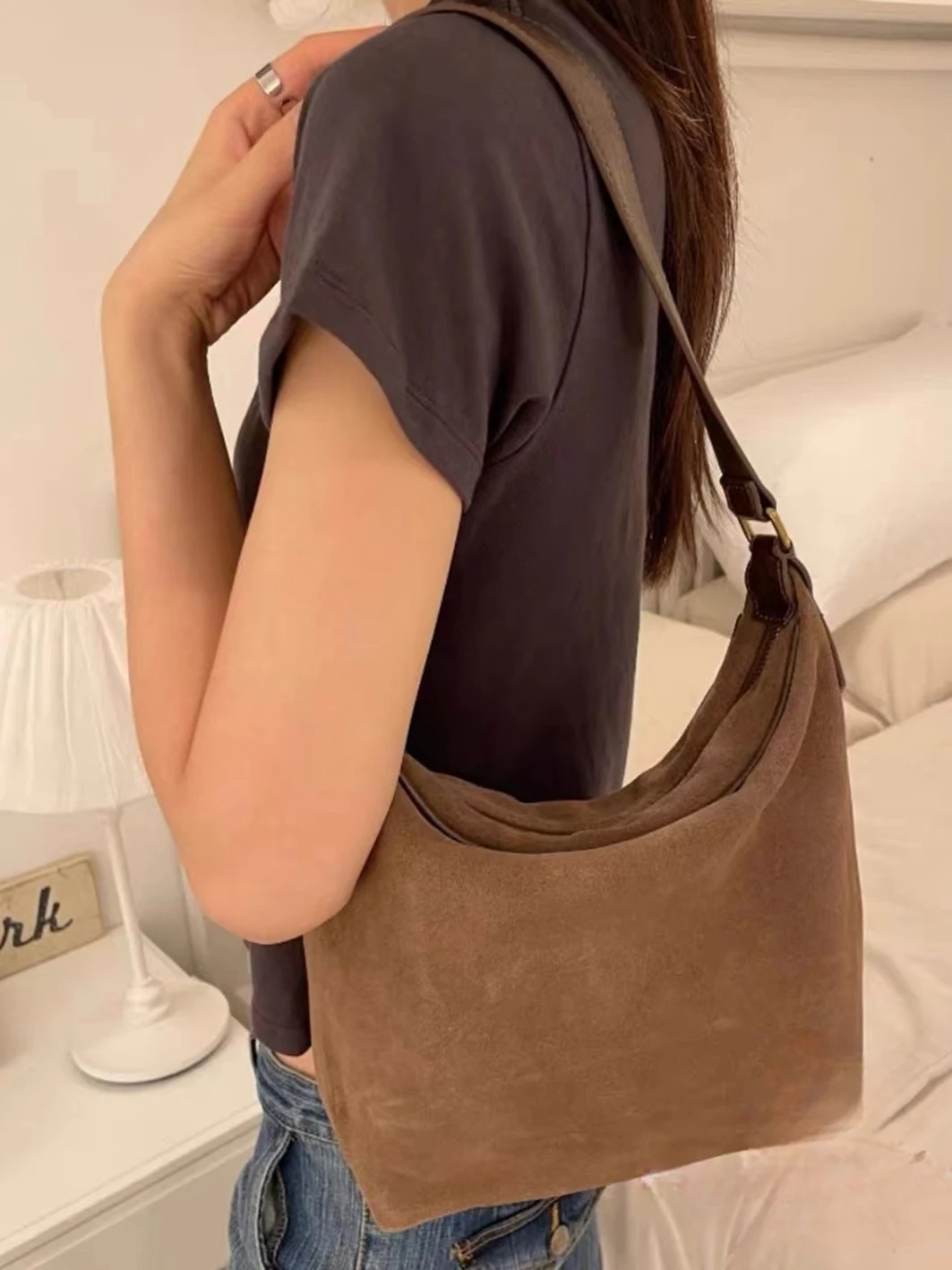 American Vintage Suede Shoulder Bag Four Season High Quality Ladies Bags Girl School Style High Street Fashion Handbags 2023