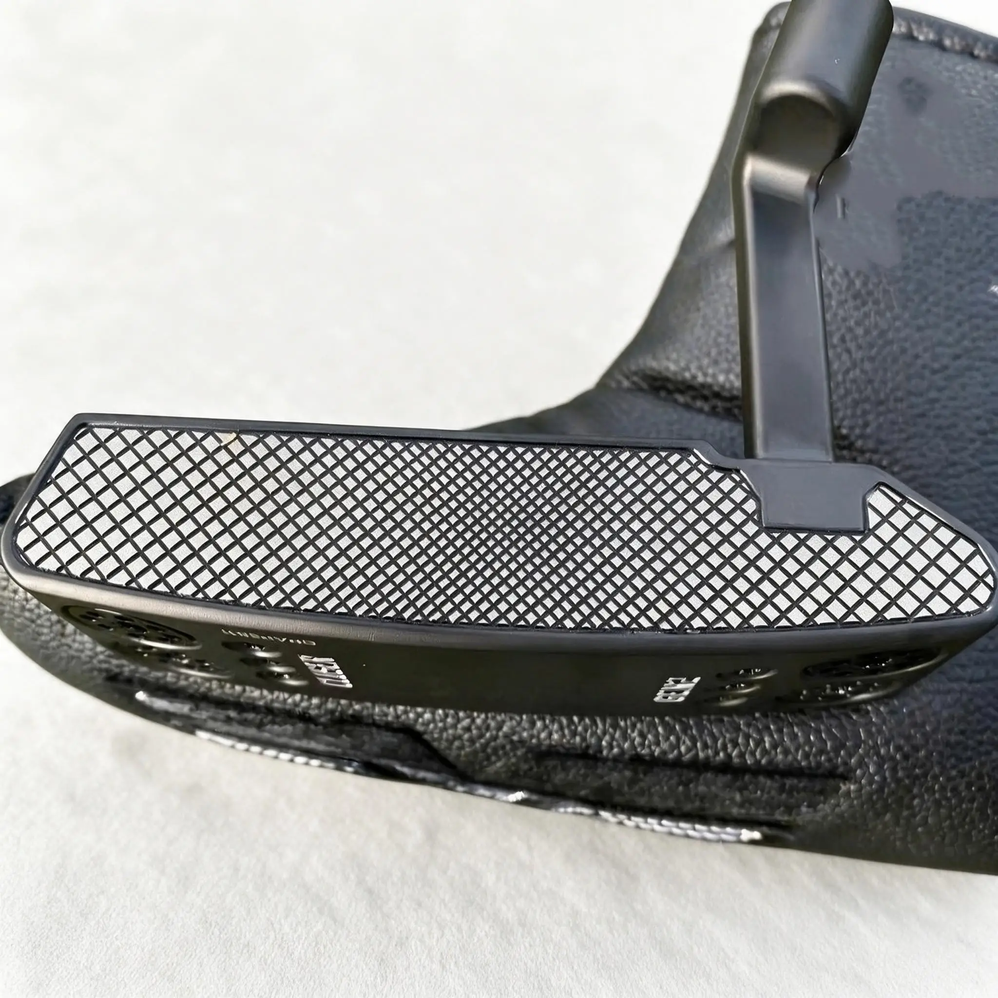Unisex Golf Blade Putter for Beginners, Straight Blade Golf Club for Green Putting Practice