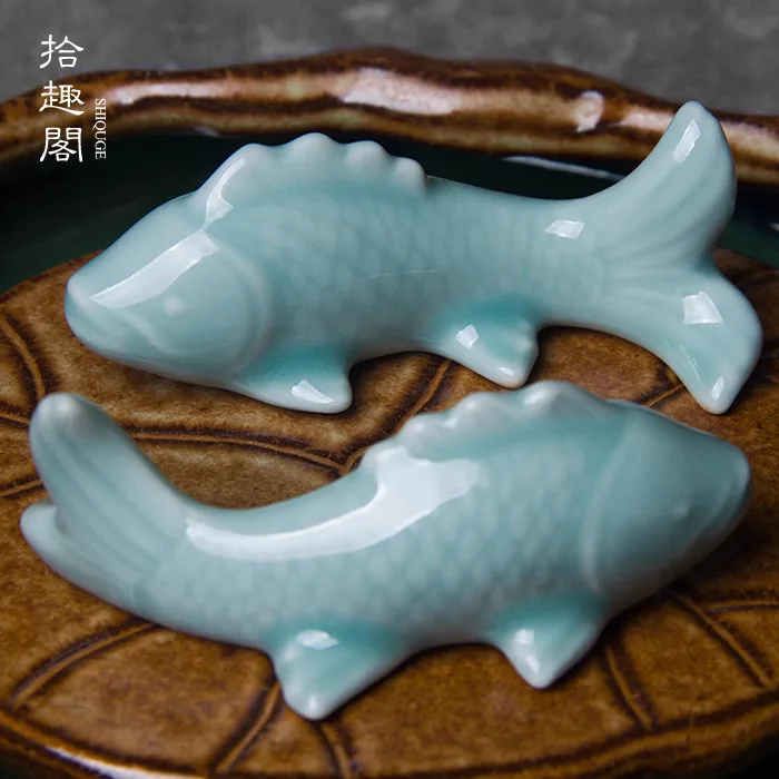 Creative Ceramic Tea, Pet Playing Celadon Kung Fu Tea Ceremony Accessories, Table Decorations, Shees, Cute Carp,