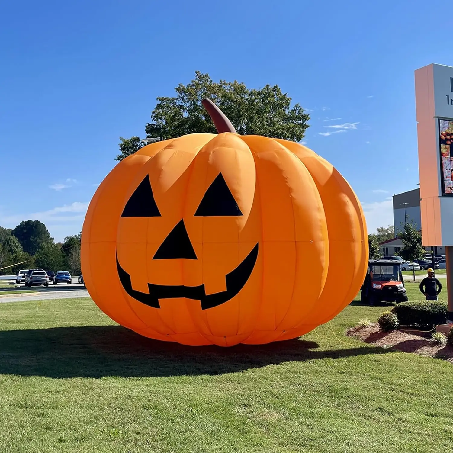 Giant 15Ft Halloween Inflatable Pumpkin Decoration with 550W Waterproof Air Blower And LED Lights for Yard Decorations