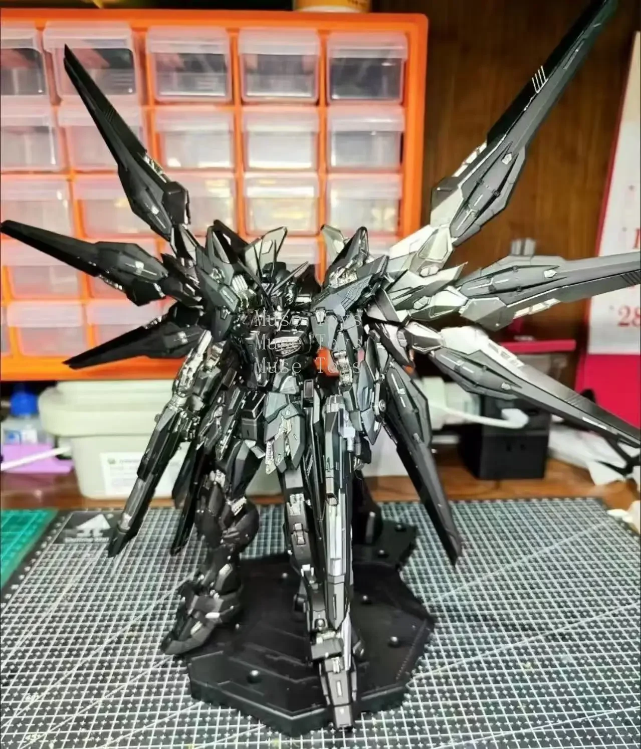 PIANXIN – modèle MG 1/100 MGEX Strike Freedom, Kit d'assemblage, revêtement de minuit, figurine d'action, modèle en plastique, jouets personnalisés, en Stock