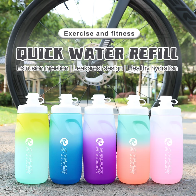 Botella de agua ultraligera para bicicleta de carretera, botella deportiva a prueba de fugas, de Color degradado, 620ML