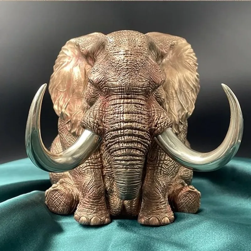

Leopard print tortoise white limb bison Jijin Wanli heavy industry bronze sculpture pure hand casting zodiac send zen ornament