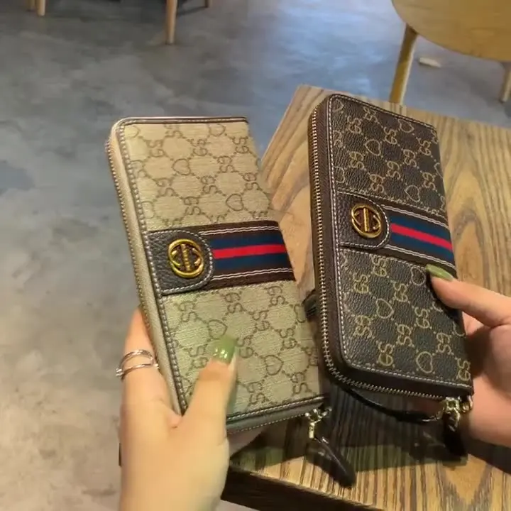 

Genuine Leather Large Capacity Wallet for Lady Credit Cards Organizer Card Holder Purse for Women New Fashion Phone Case Zipper