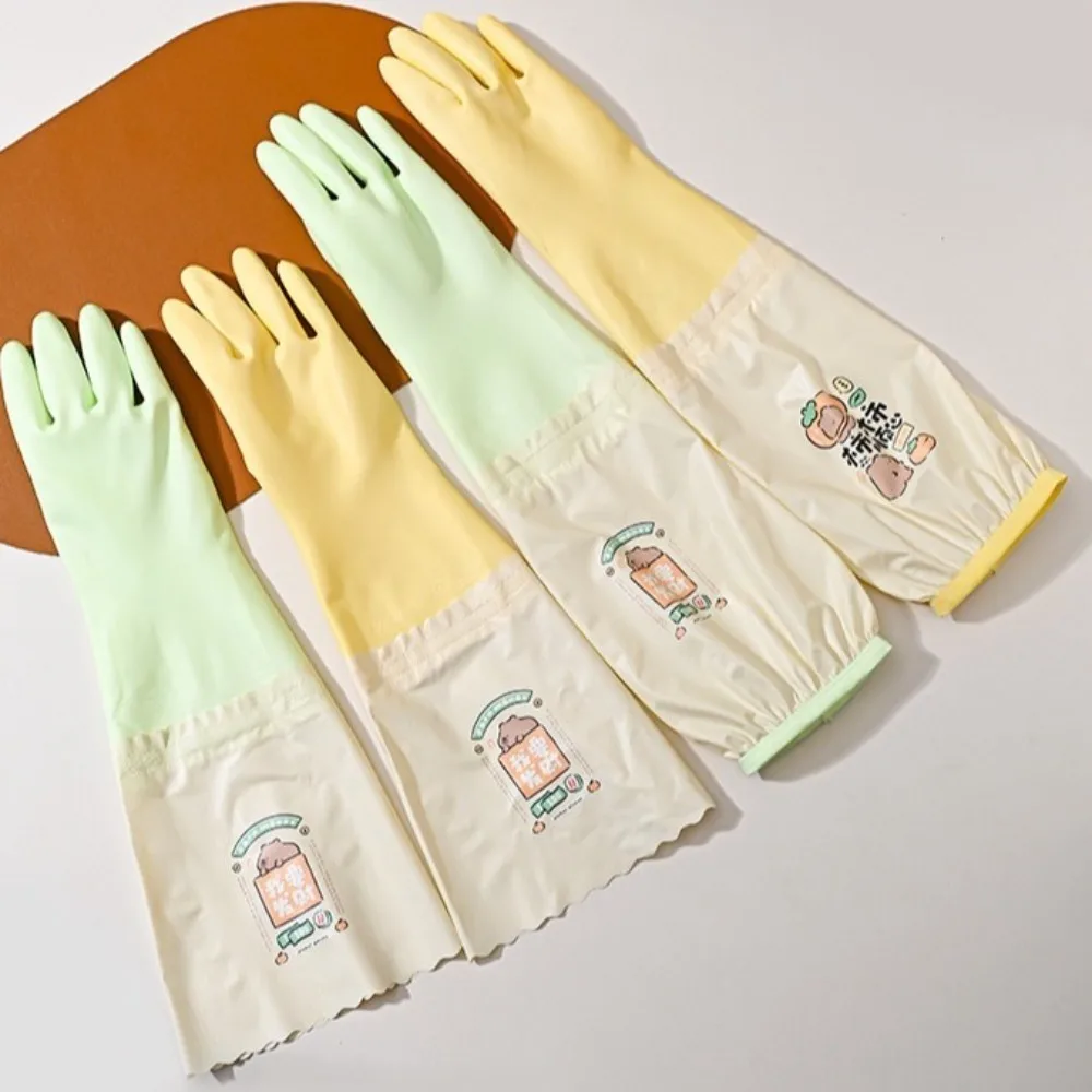 

2Pairs Anti Slip Winter Cleaning Gloves Waterproof Thickened Kitchen Gloves Comfortable Cartoon Pattern Velvet Gloves Gardening