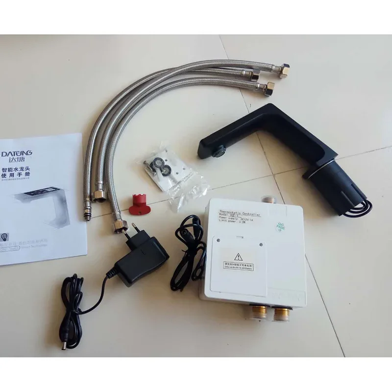 Touch type constant temperature faucet All copper electronic LCD display 38 degrees constant intelligent touch screen temperatur