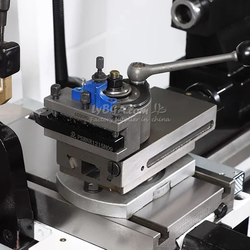 EL250/300 Tornio domestico automatico di precisione per metalli Personalizzato Piccolo semplice Programmazione CNC Tornio Trapano Presse 1.5KW 2.2KW Motore