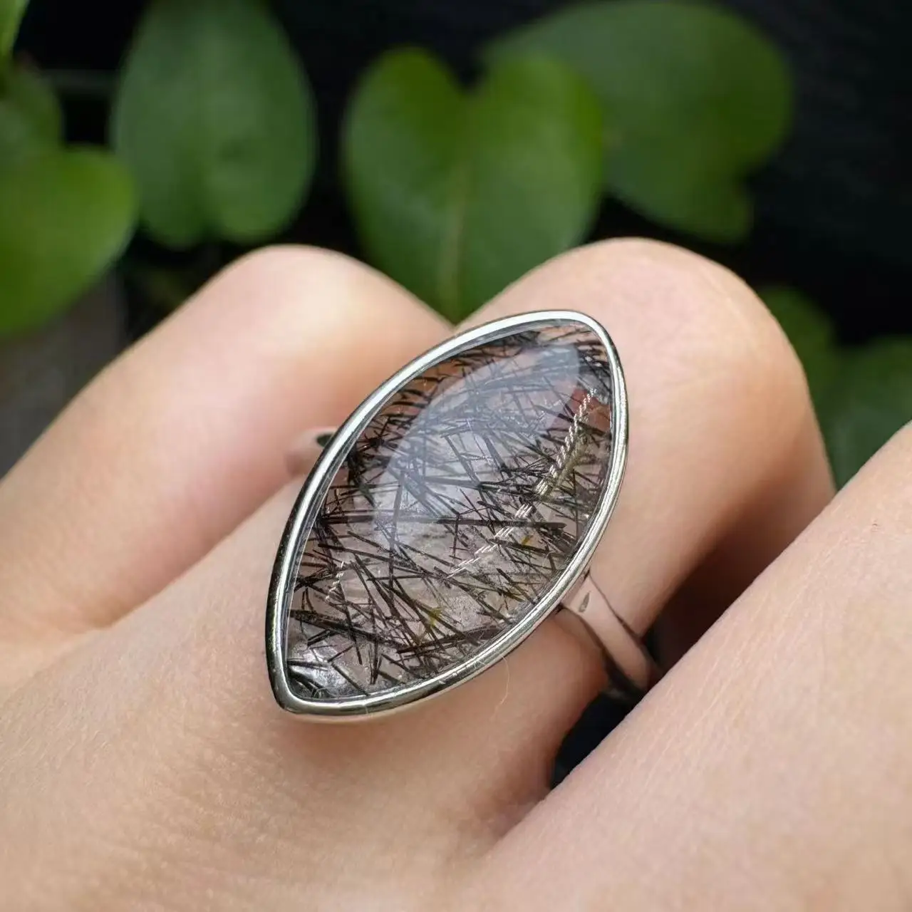 anillo-de-plata-925-con-cuarzo-rutilado-negro-natural-en-forma-de-gota-ideal-para-regalo-de-joyeria