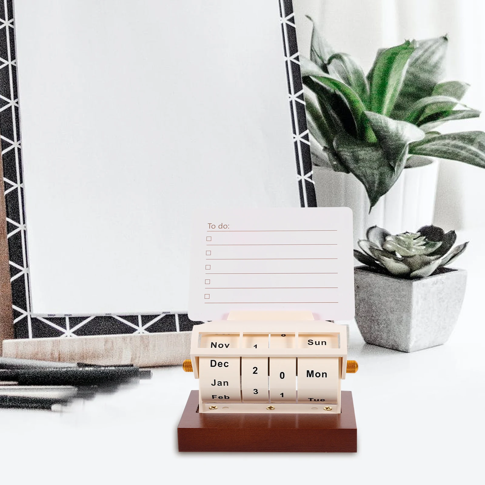 

1 set Wooden Perpetual Calendar Desk Accessories Lightweight Reusable Home Office Decor Block Calendars Cartoon Style Desktop