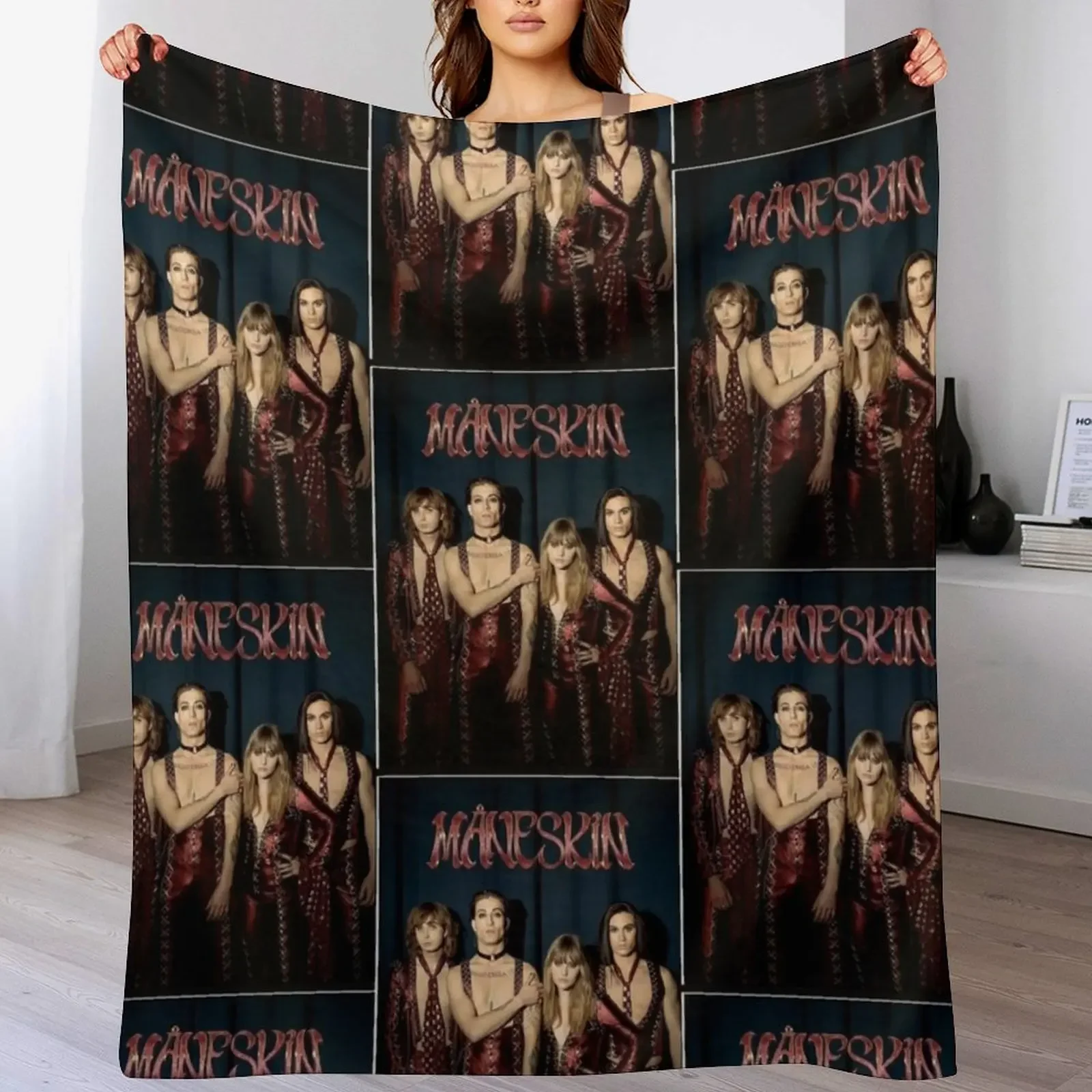 Maneskin rock band Maneskin Poster Throw Blanket Elegant Warm Throw Blanket for Hotel Home