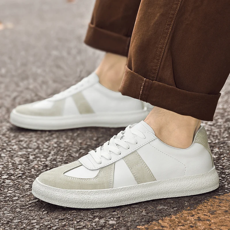

Spring 2025 Men's White Sneakers - Couple Style, Trendy & Versatile, Lightweight Breathable & Height-Increasing
