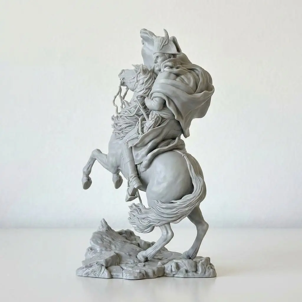 16cm/22cm30cm Napoleon Riding Horse Statue Classic Historical Figure 3D Printed Sculpture Desktop Collection Ornament