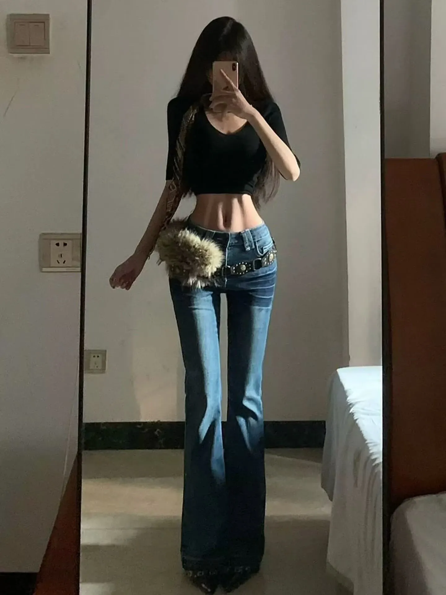 

Tall Women's Low Waist Wide Leg Jeans Deep Blue Elastic Slimming Drapey Micro Flared Floor Length Pants Cleanfit Sle