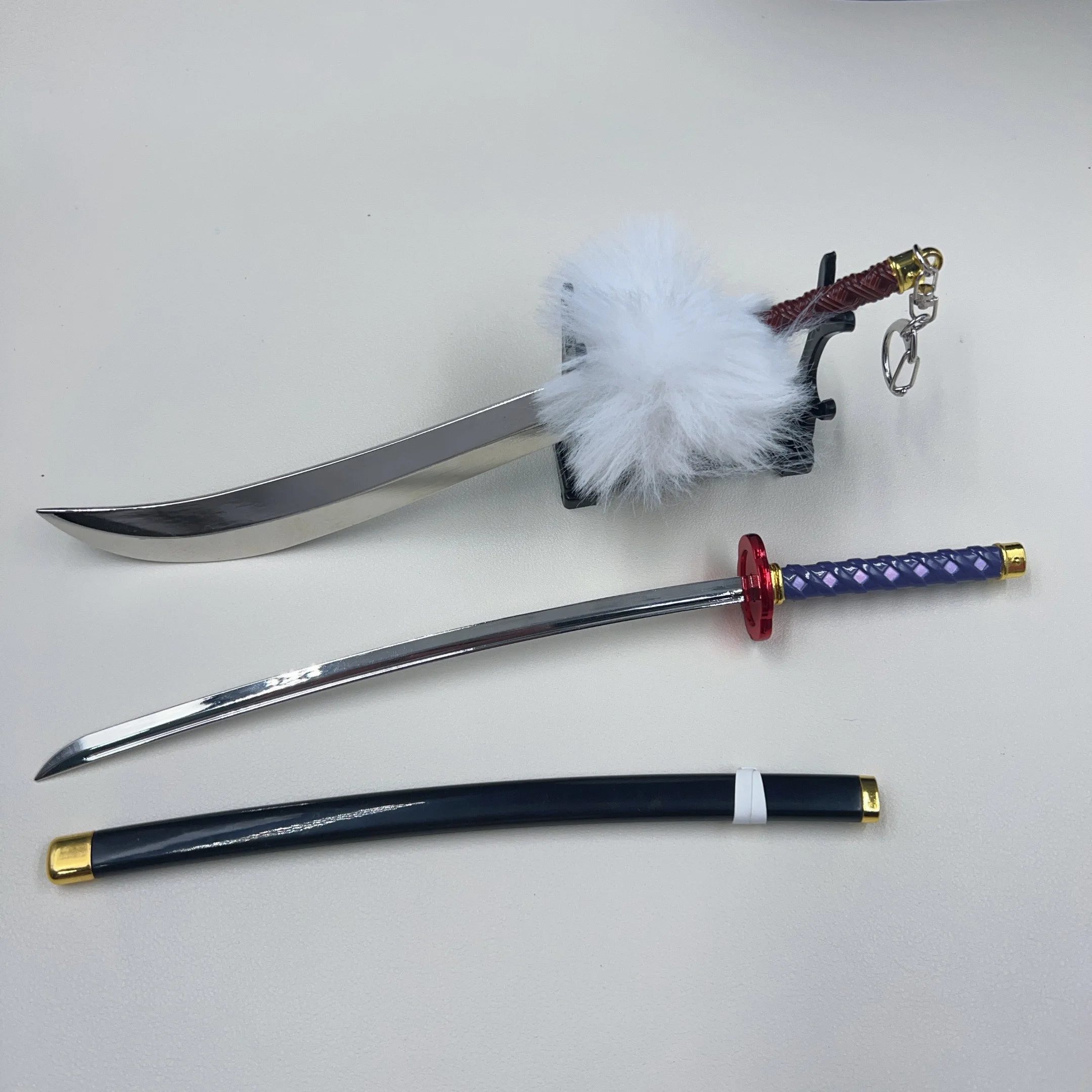 22cm Iron Broken Tooth Sword Keychain Japanese Anime Princess Half