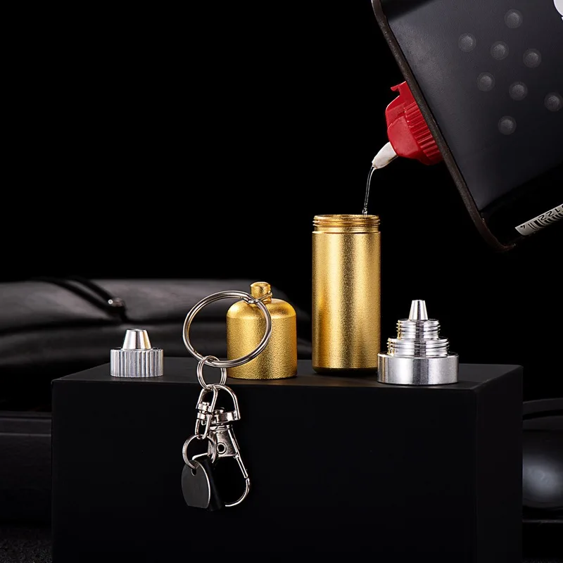 Metal Mini Portable Kerosine Lighter Oil Pot Small Oil Tank Keychain Pendant Mini Alcohol Bottle 10ml