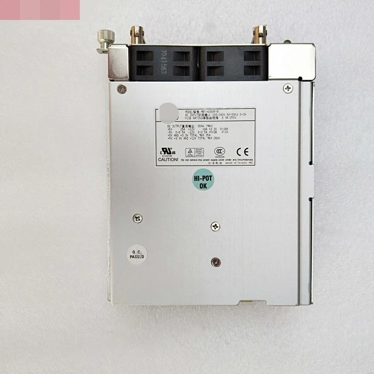 Cage de module d'alimentation MRT-6300P et technologie d'alimentation haute efficacité à deux MRT-6300P-R pour ordinateur personnel industriel