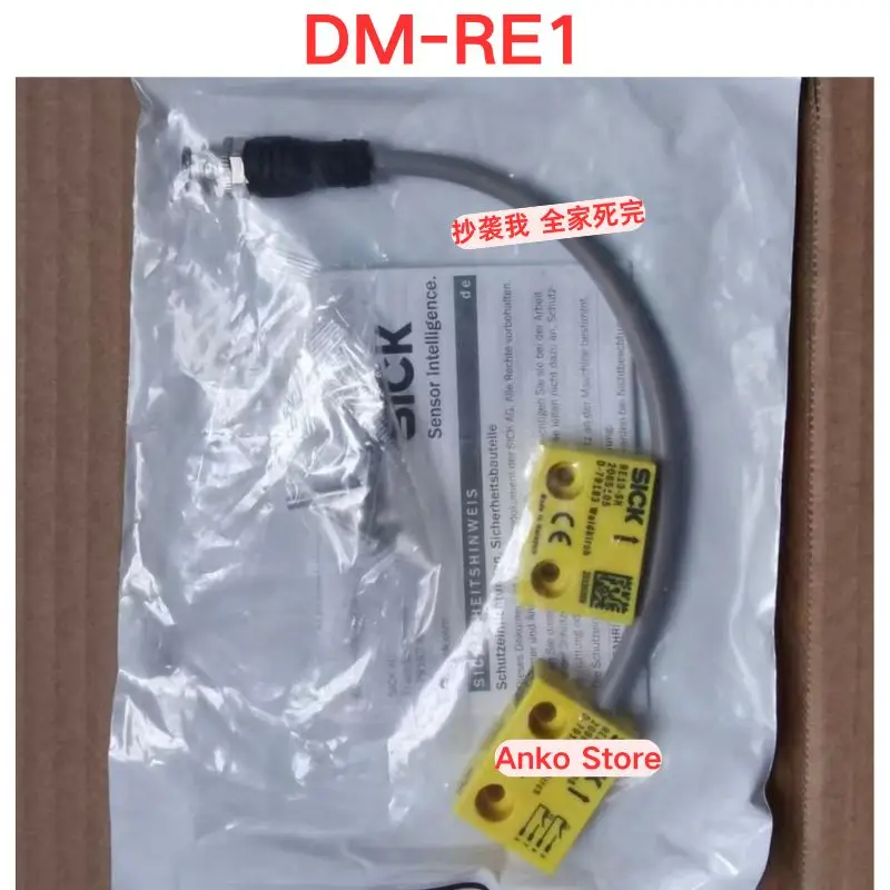 Brand-new  Original DM-RE1 safety sensor