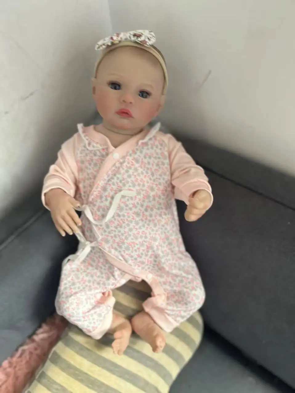 18 pouces fini Reborn bébé poupée prairie nouveau-né bébé taille plusieurs couches peinture peau avec visbile veines Bonecas Bebes Reborns
