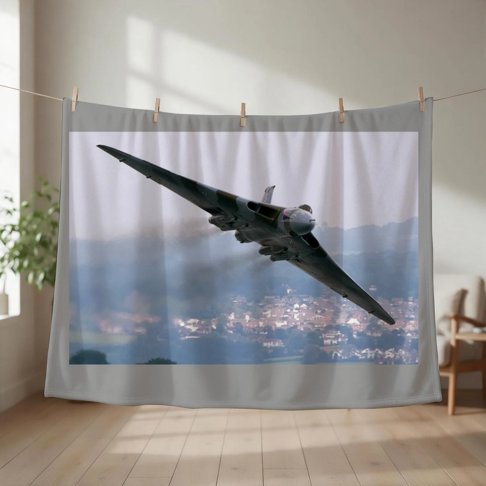 Avro Vulcan - Dawlish Air Show 2015 Throw Blanket For Decorative Sofa Decoratives Vintage Thermals For Travel Blankets