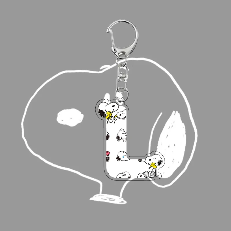 LLavero acrílico de Anime con estampado de letras de A-Z de Snoopy a la moda, llavero con colgante de mochila de dibujos animados Kawaii, accesorios con dijes, regalo de cumpleaños