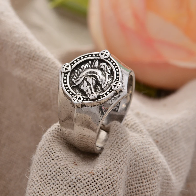 Original Design Europe Medieval Stormtrooper War-horse Badge Thai Silver Man Ring Jewelry Gifts Never Fade Cheap