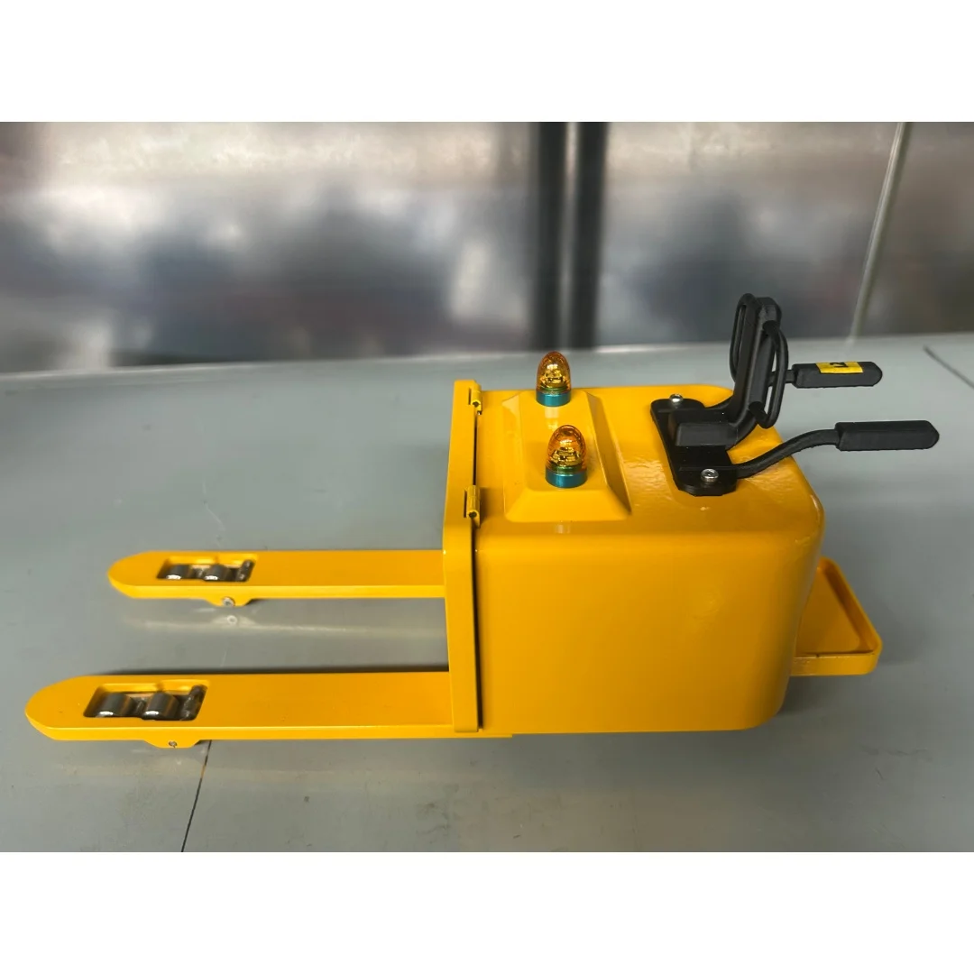 1/14 リモートコントロールリーチフォークリフト、すぐに使える倉庫用RC電動リーチトラックモデルコレクション、警告灯付き