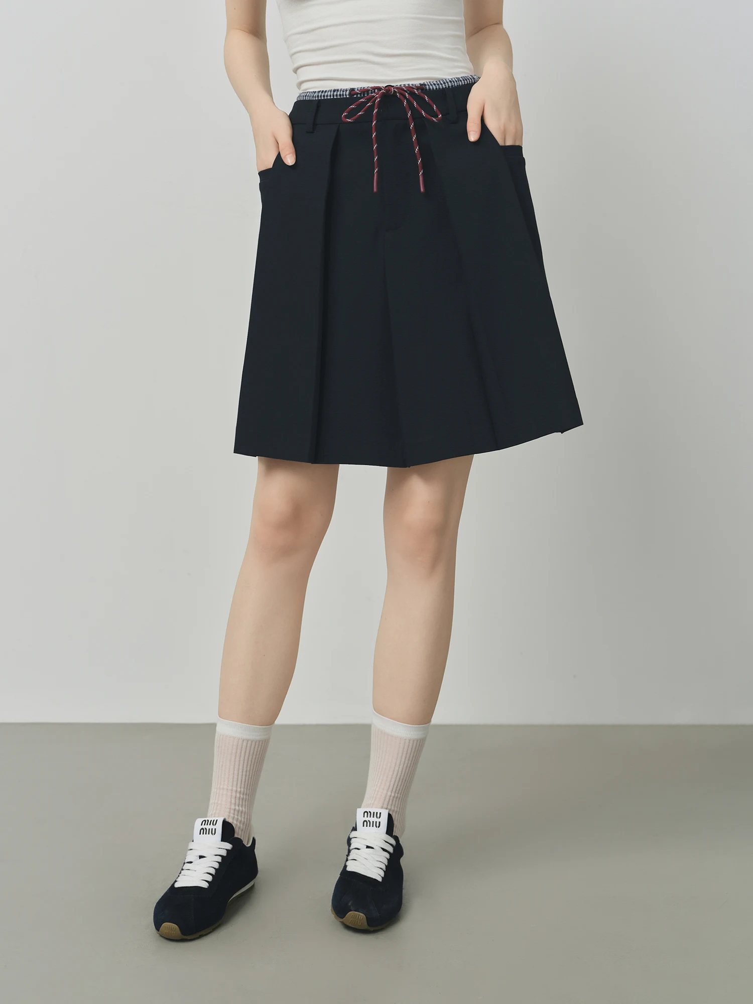 FSLE Doppelte Taille Gefälschte Zwei-stück Plaid Spleißen Kordelzug Rock 2025, Herbst Neue Stil Rock 25FS13096