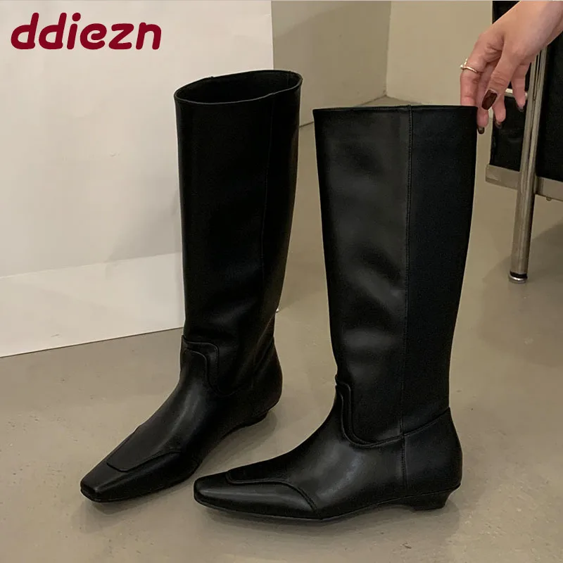 

Новые модные женские сапоги до колена в стиле вестерн на низком каблуке, женская обувь без шнуровки, женские длинные ботильоны с острым носком